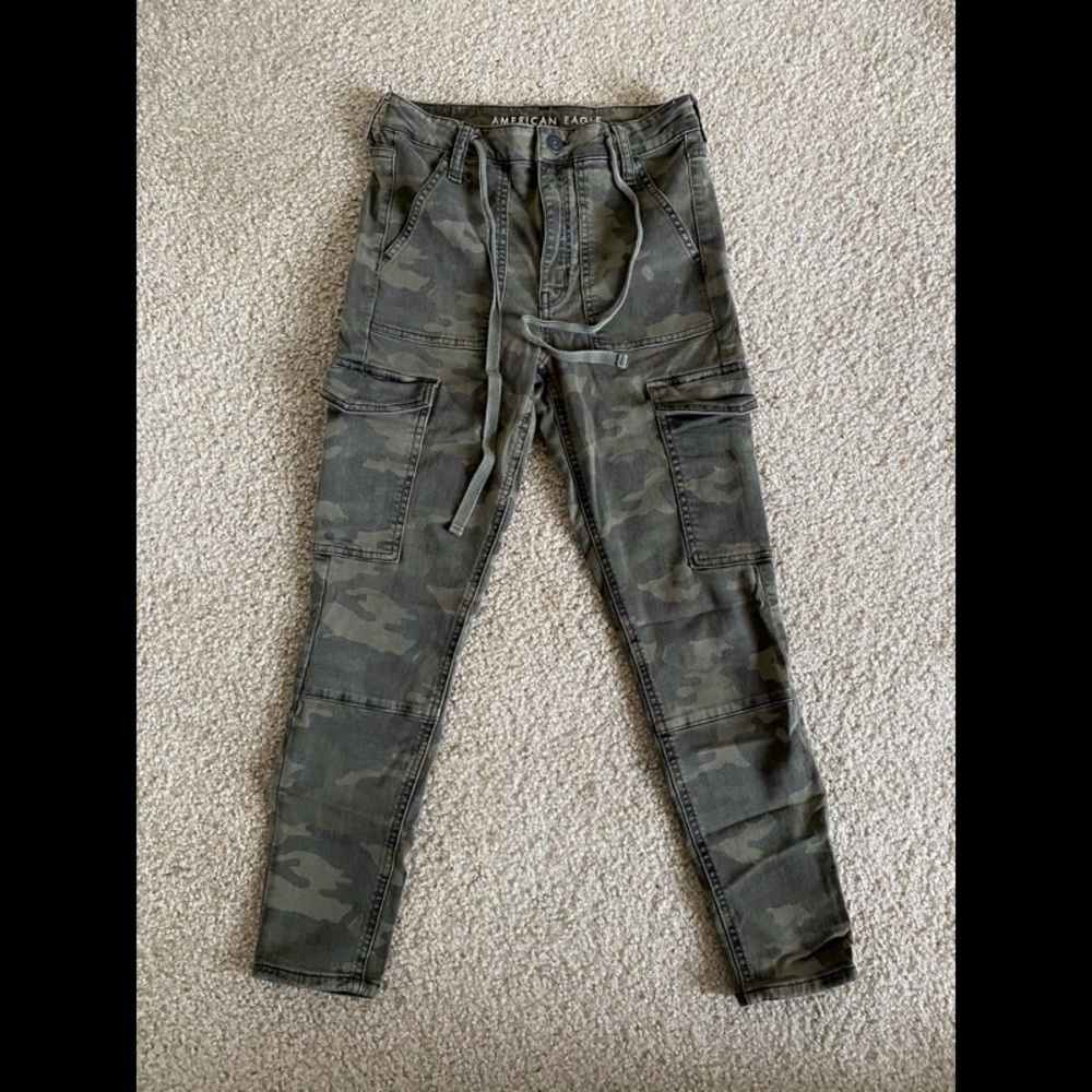 American Eagle Camouflage Jegging